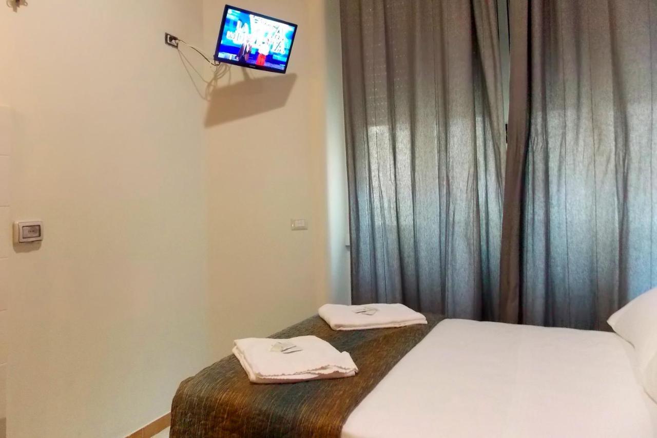 Hotel Midtown Milano Luaran gambar